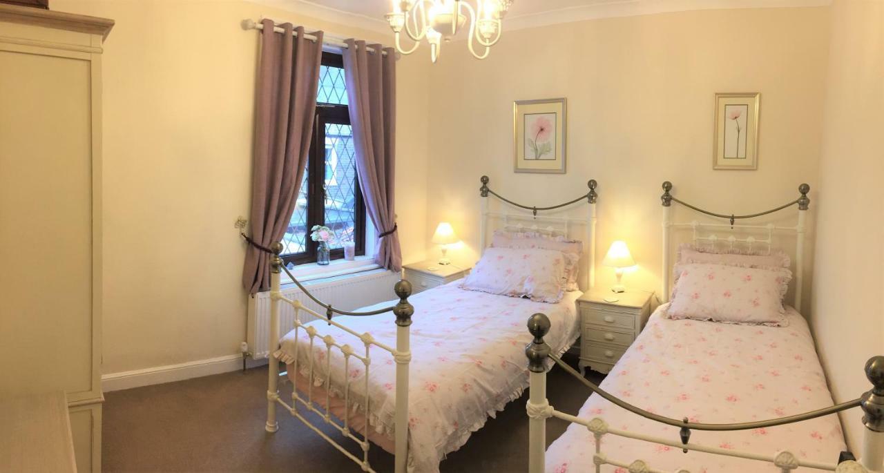 Browns Holiday Cottage Filey Exterior foto